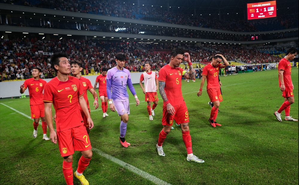 关键时刻缺少稳定表现，球队失利不败