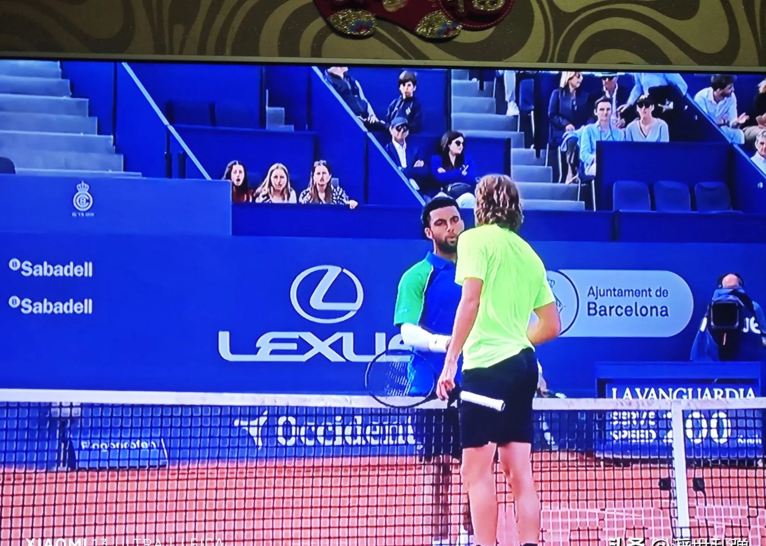 关于欧洲网球队翻盘英国网球队，西西帕斯统治全场的信息