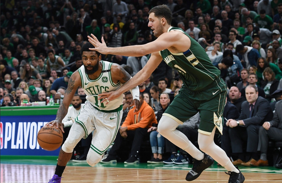 雄鹿力克凯尔特人,保持不败 雄鹿力克凯尔特人,保持不败