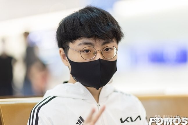 BRO爆冷RGE,Doinb爆发神勇的简单介绍 BRO爆冷RGE,Doinb爆发神勇的简单介绍