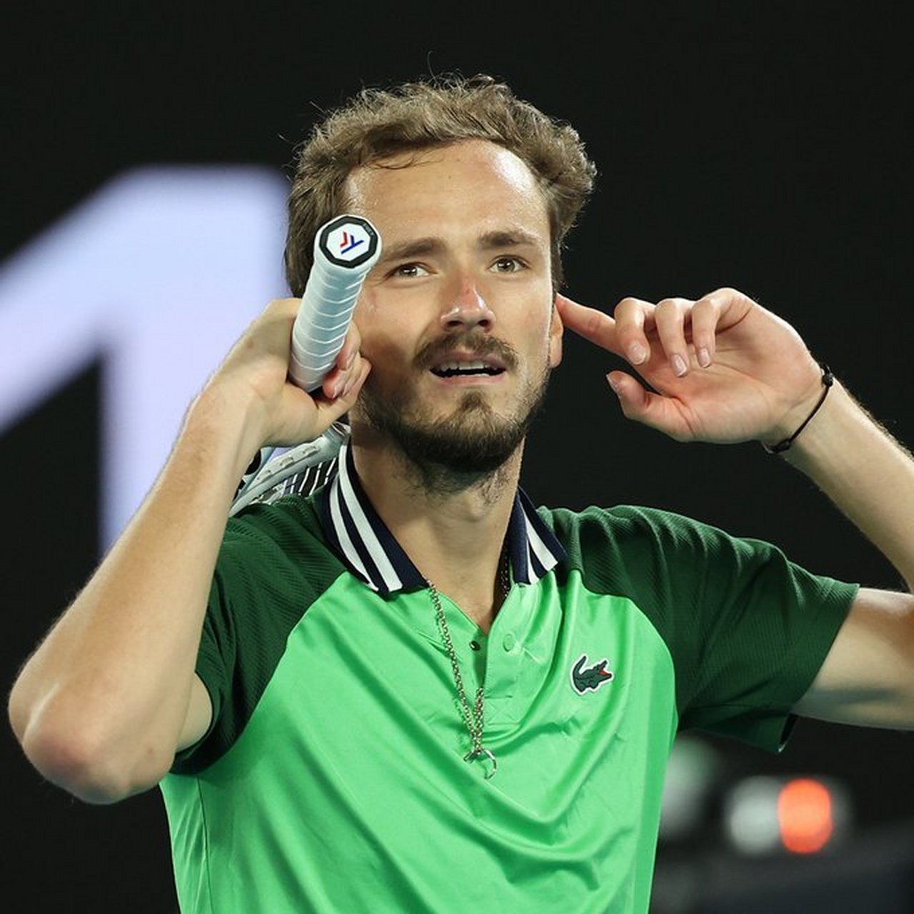 开云体育官网-包含澳网完胜温网，梅德韦杰夫状态火热的词条