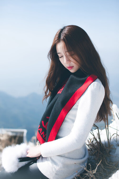 灰熊踏平北京队，霍勒迪西决封神，一场跨越太平洋的篮球启示录