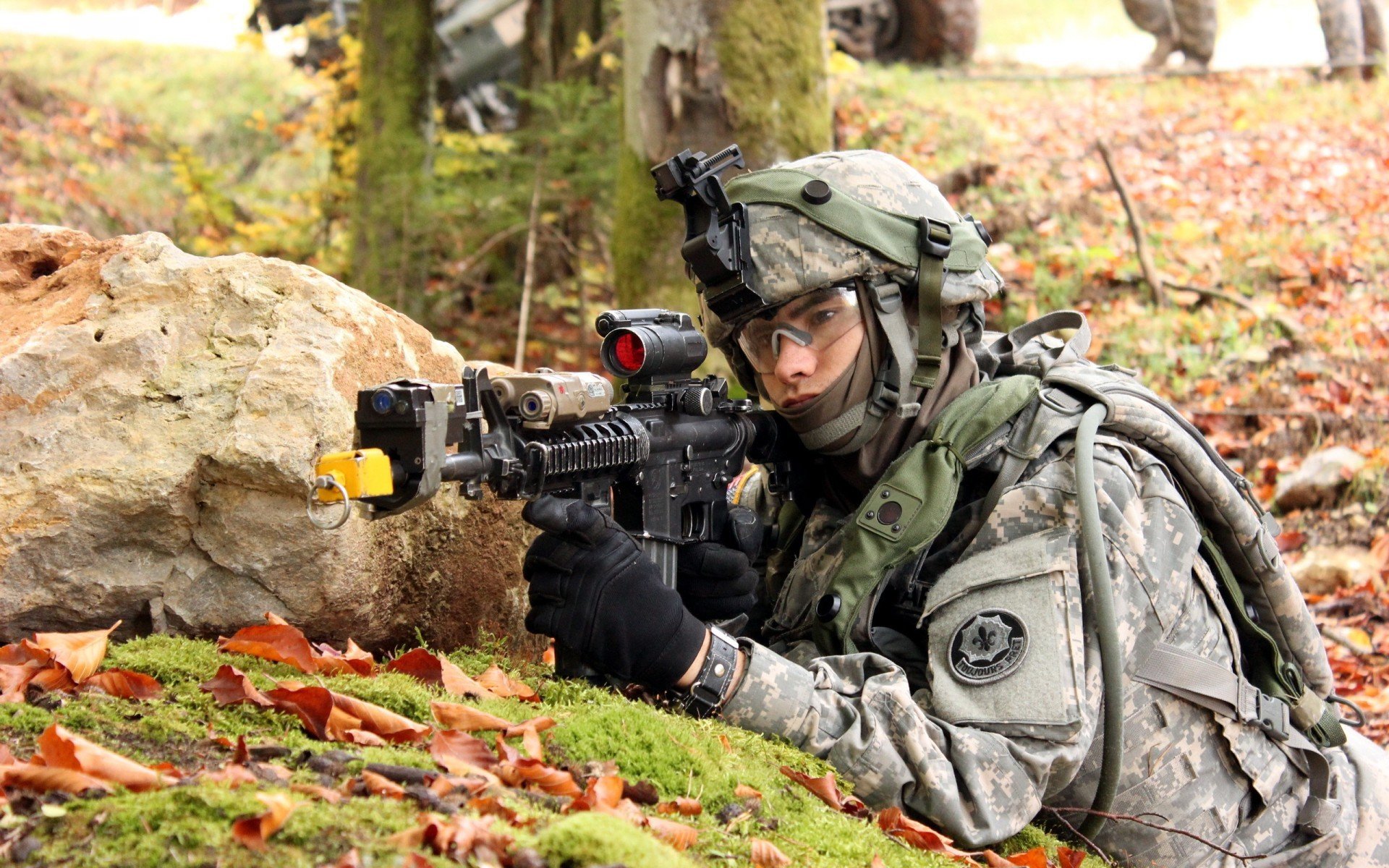 足球场与F1赛道，当雷恩的战术棋盘遇上斯通斯的街道狂飙