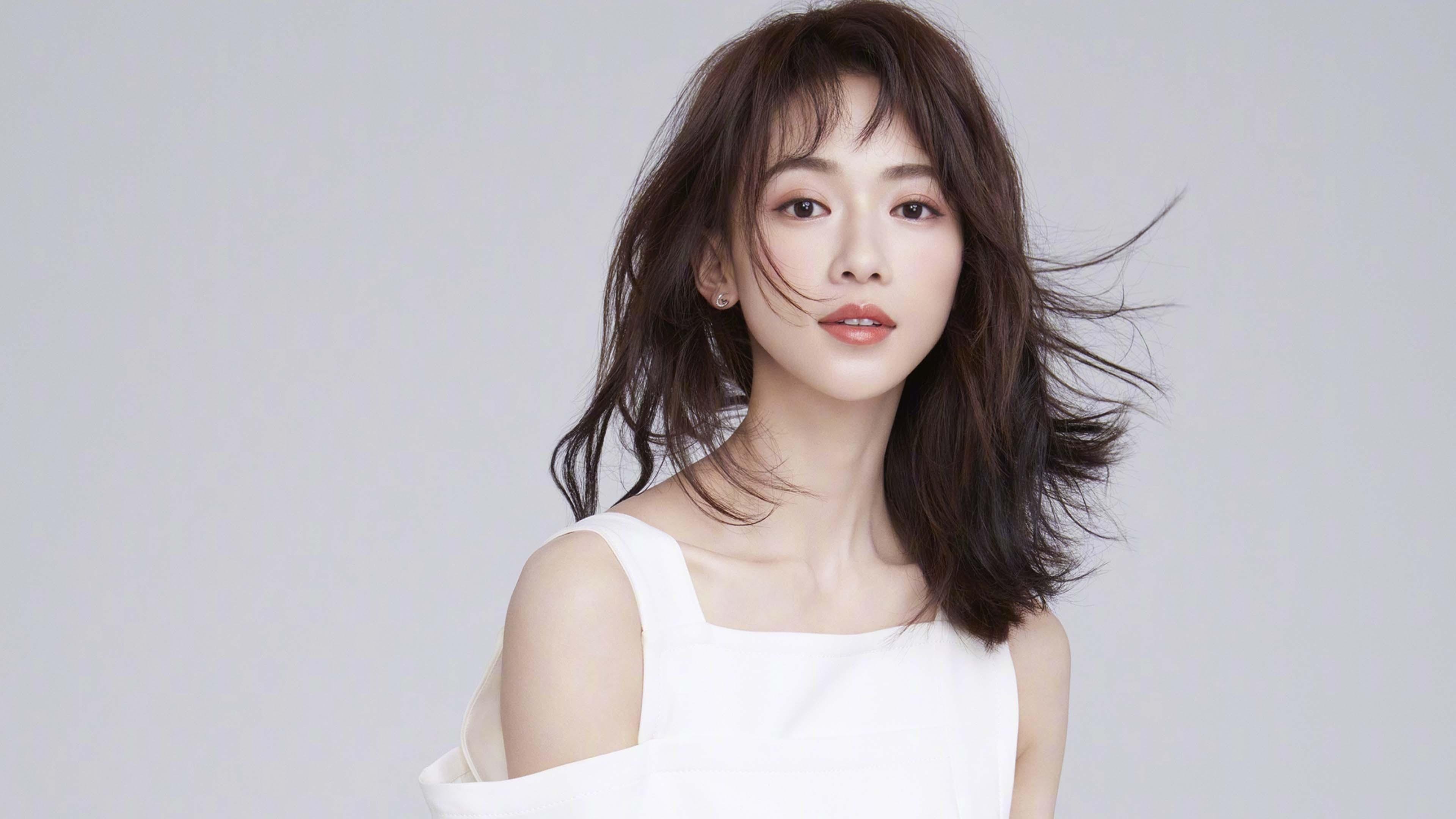 开云体育下载-福克斯冠军级表现难救主，北京队以铁血防守强行终结魔术