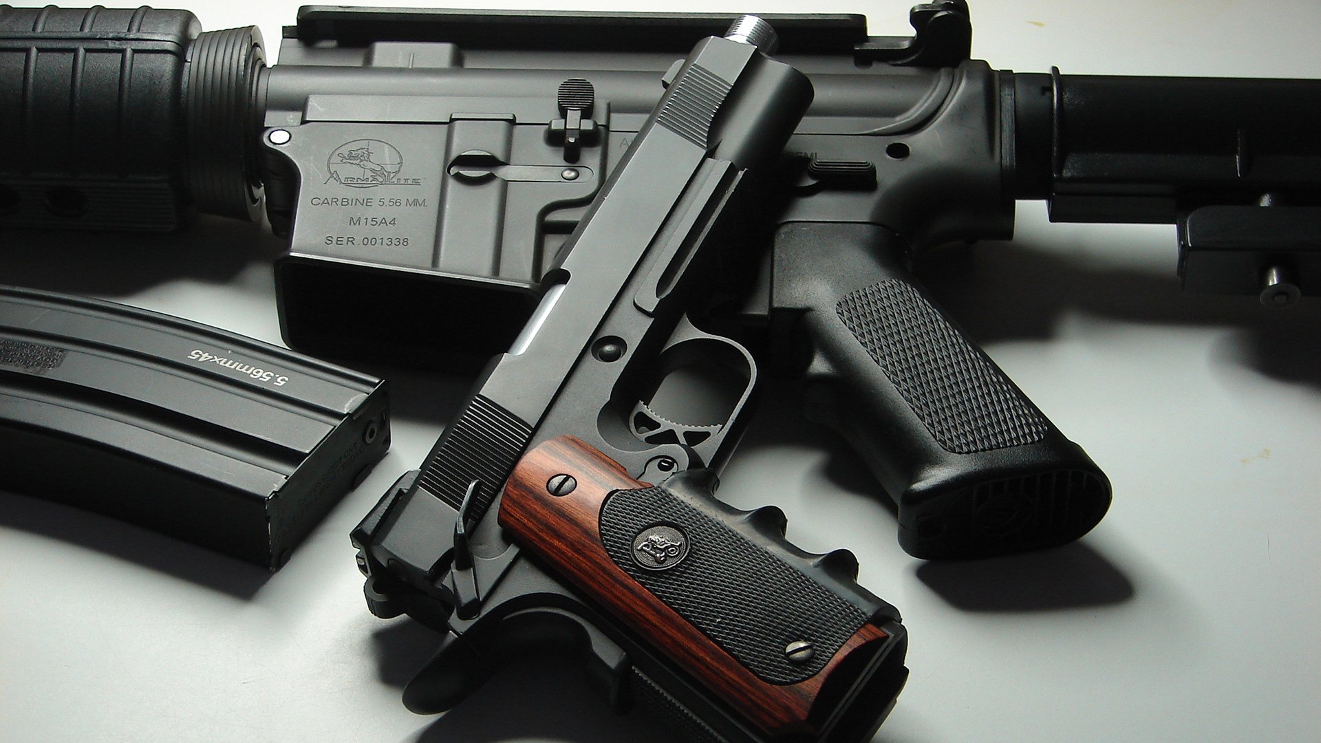 开云体育下载-福克斯冠军级表现难救主，北京队以铁血防守强行终结魔术